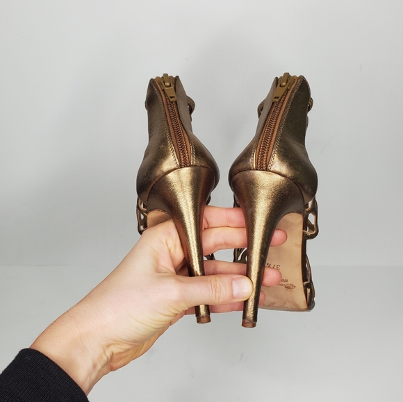 Oscar de la renta Gladia heels - Picture 8 of 16